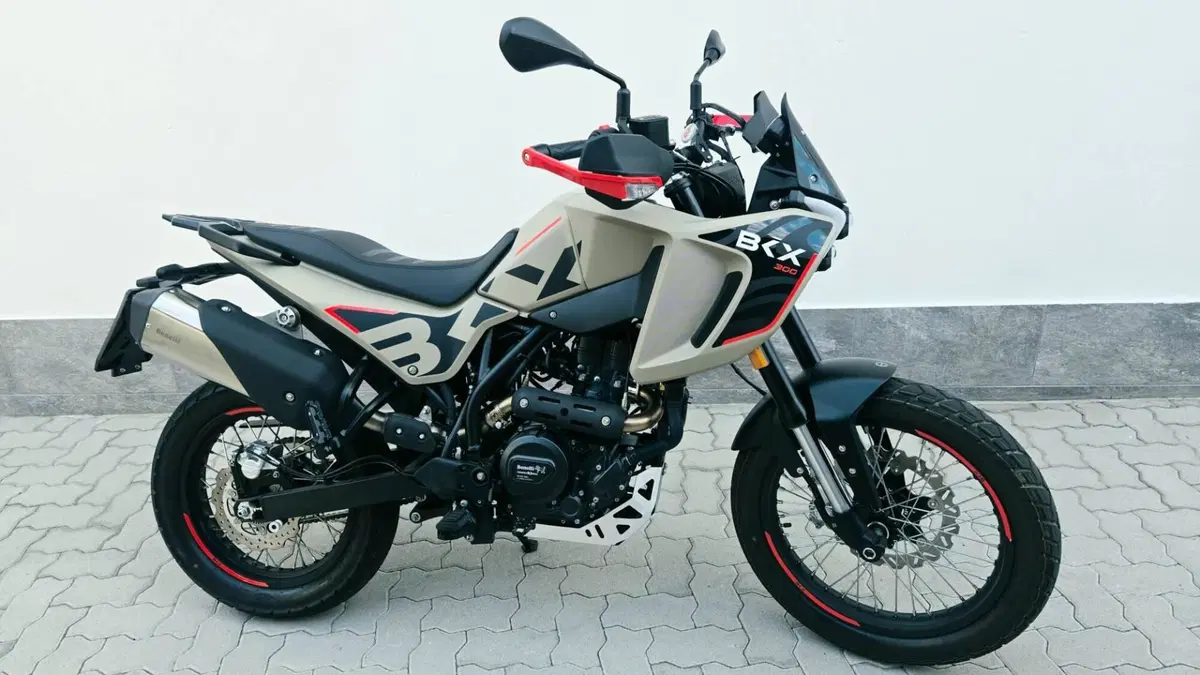 Benelli BKX 300 (2026)