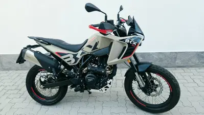 Benelli BKX 300 (2026) usata