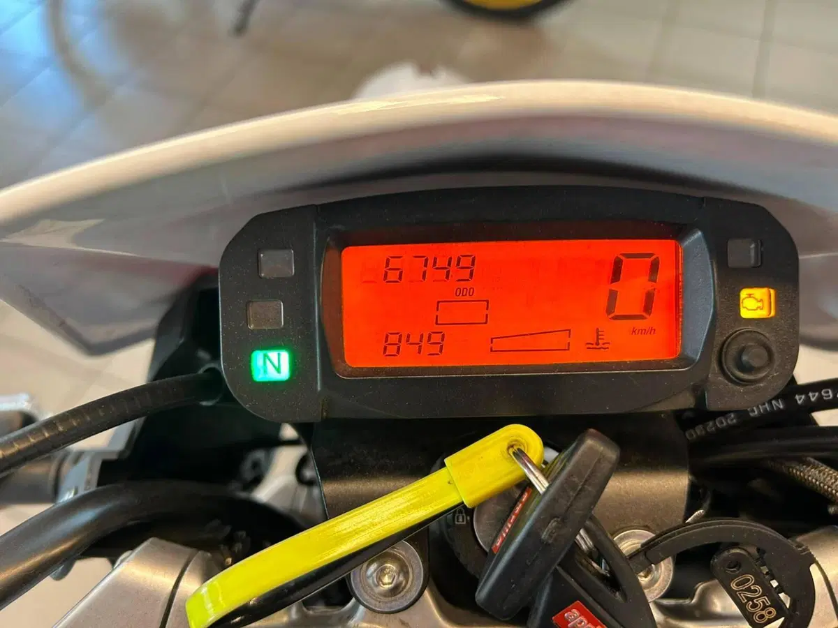 Aprilia SX 125 (2021 - 24) (4)