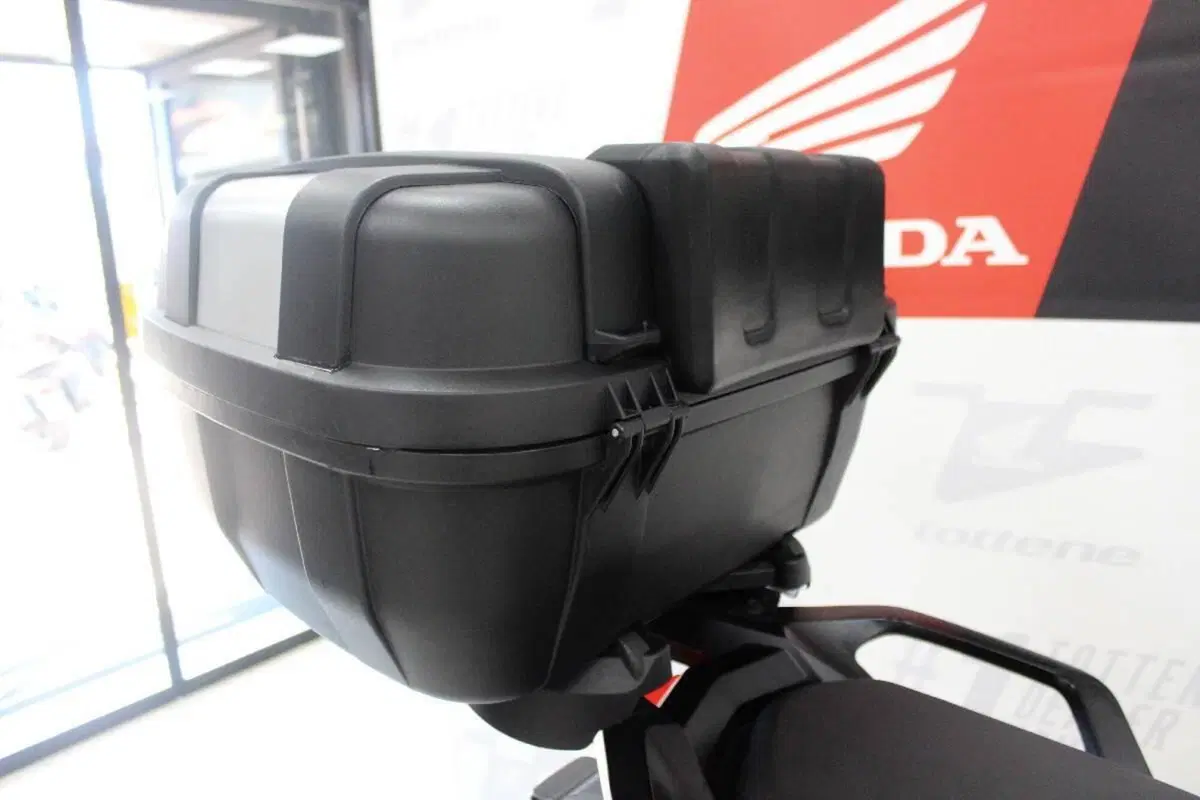 Honda Africa Twin CRF 1000L DCT ABS (2016 - 17) (5)