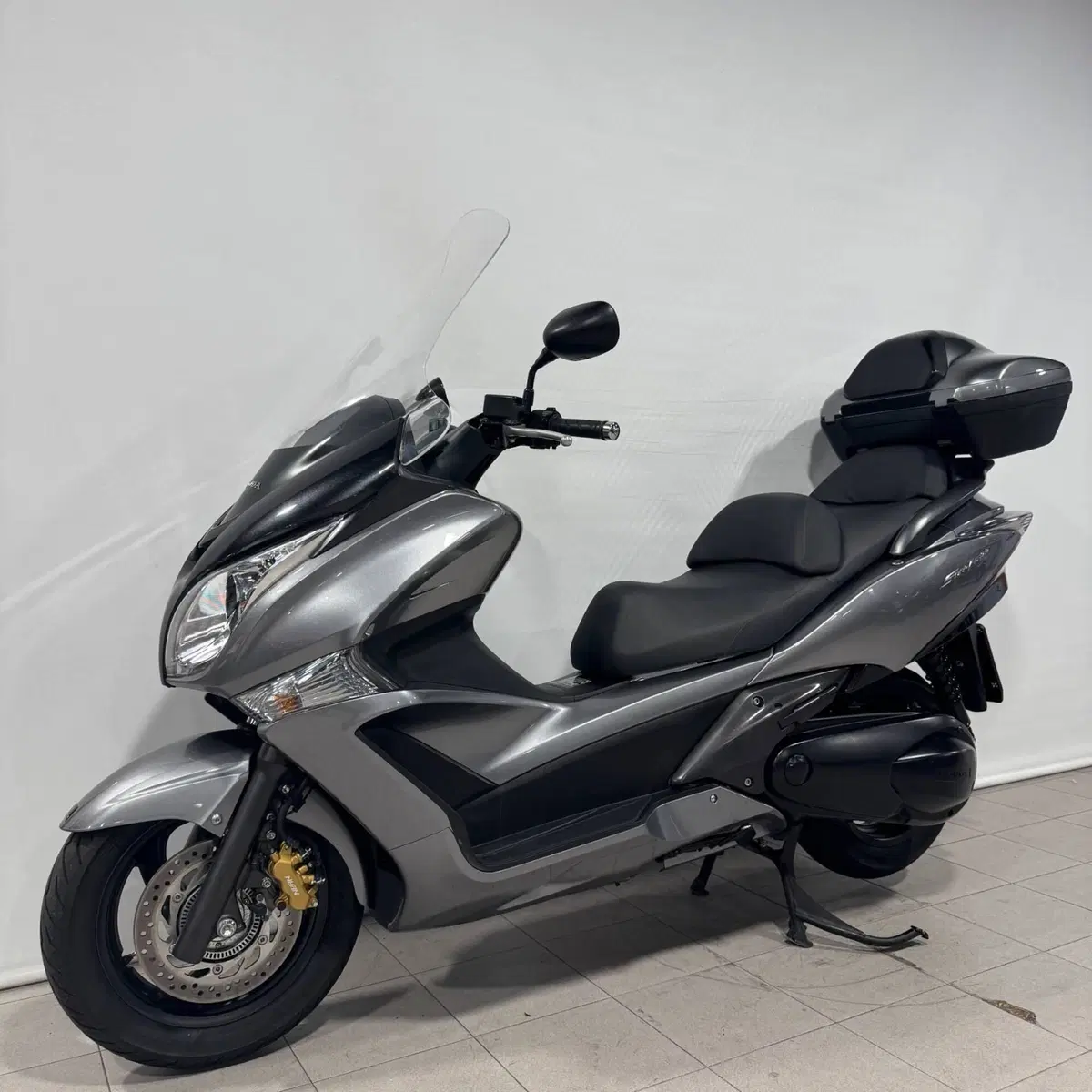 Honda SW-T 600 ABS (2012 - 16) (2)