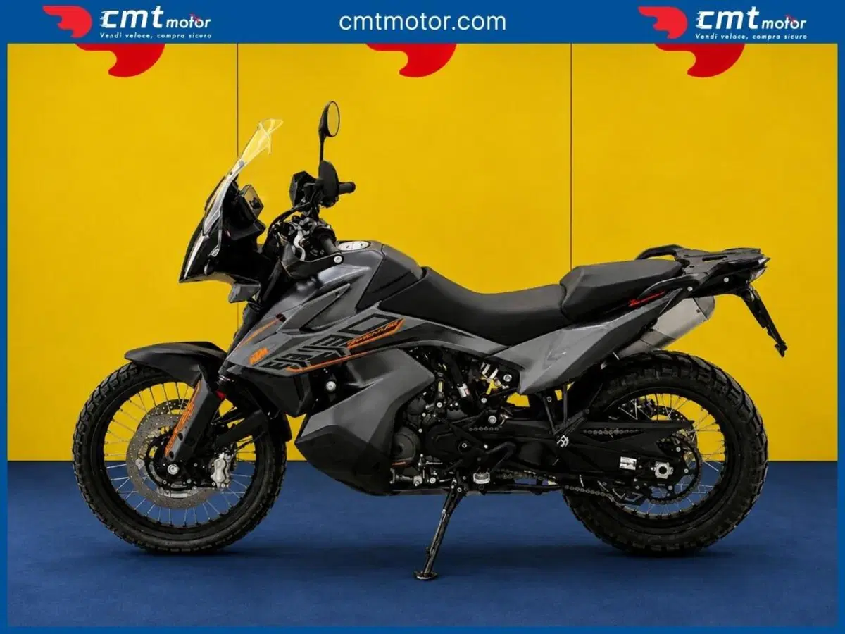 KTM 890 Adventure (2021)