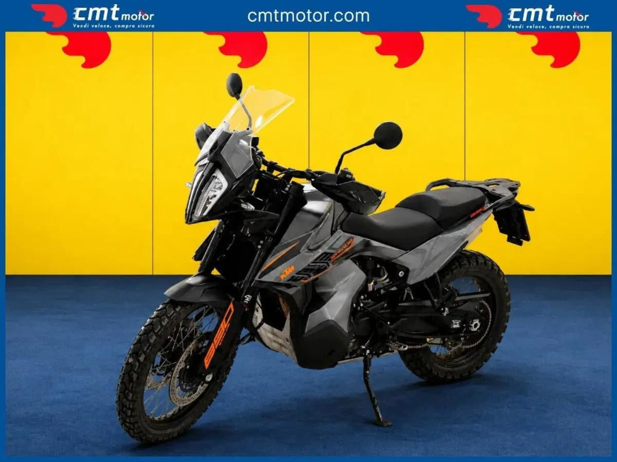 KTM 890 Adventure (2021) (4)