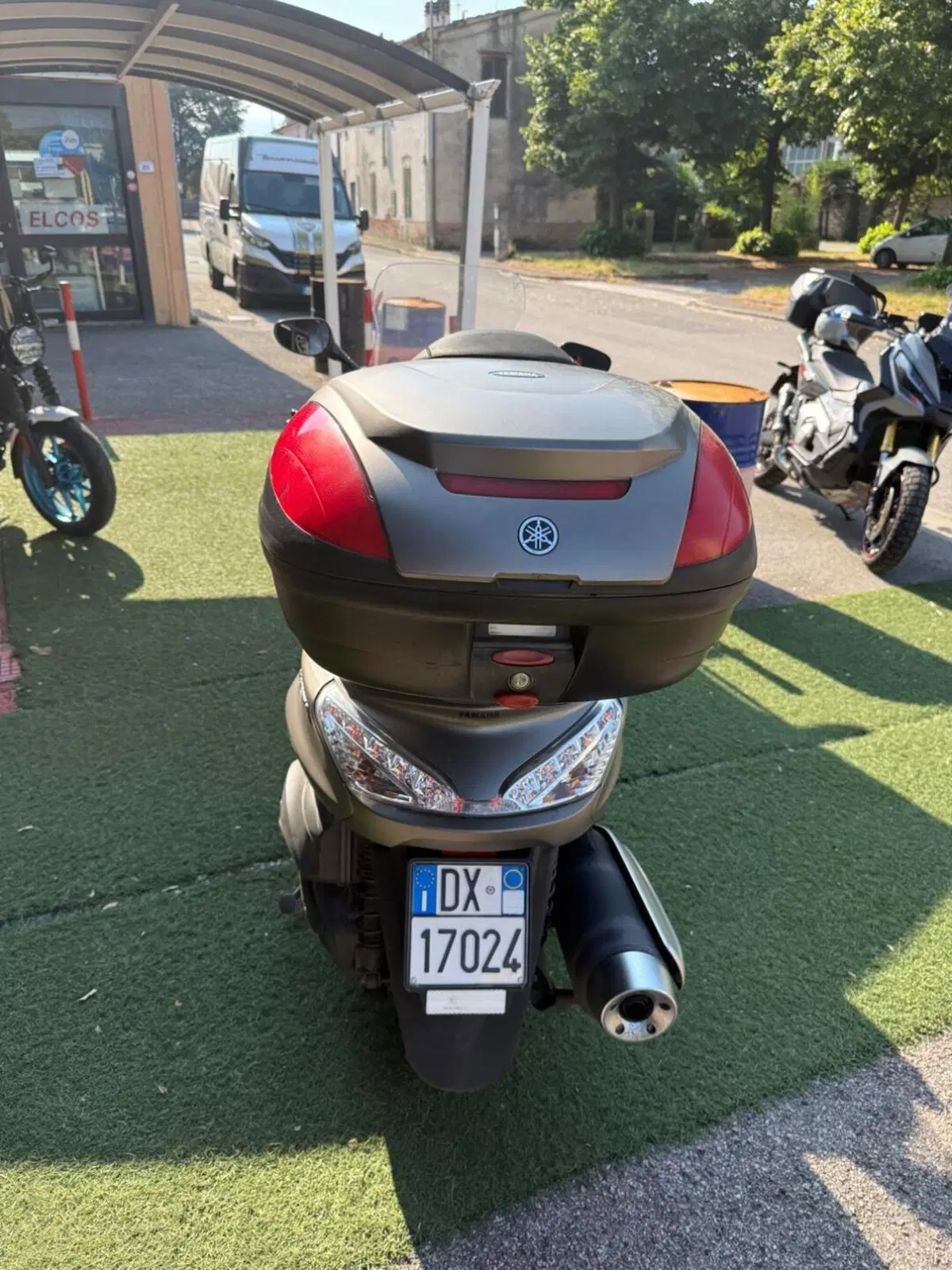 Yamaha Majesty 400 ABS (2011 - 14) (6)