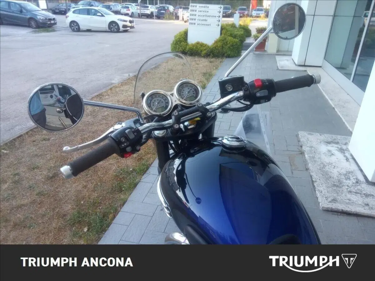 Triumph Bonneville T120 (2021 - 25) (5)