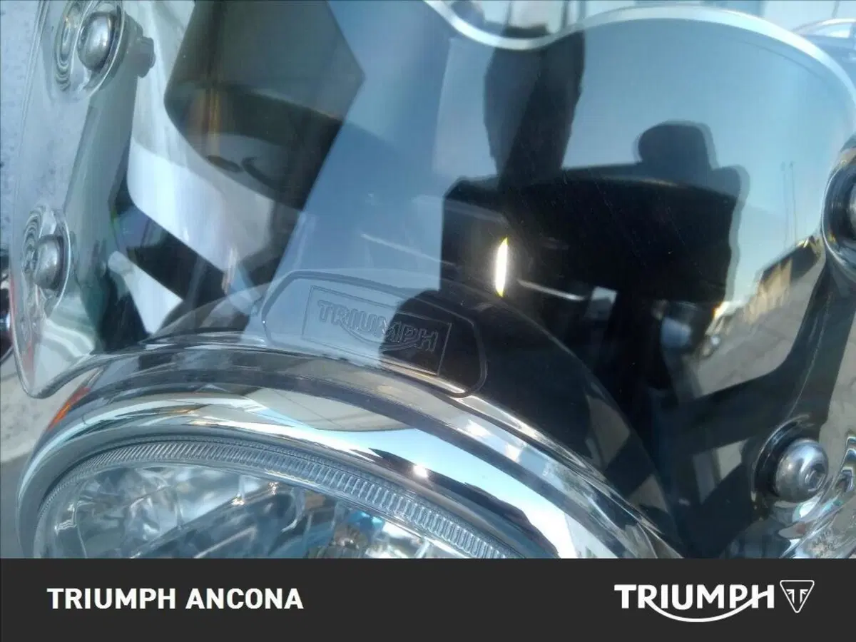 Triumph Bonneville T120 (2021 - 25) (6)