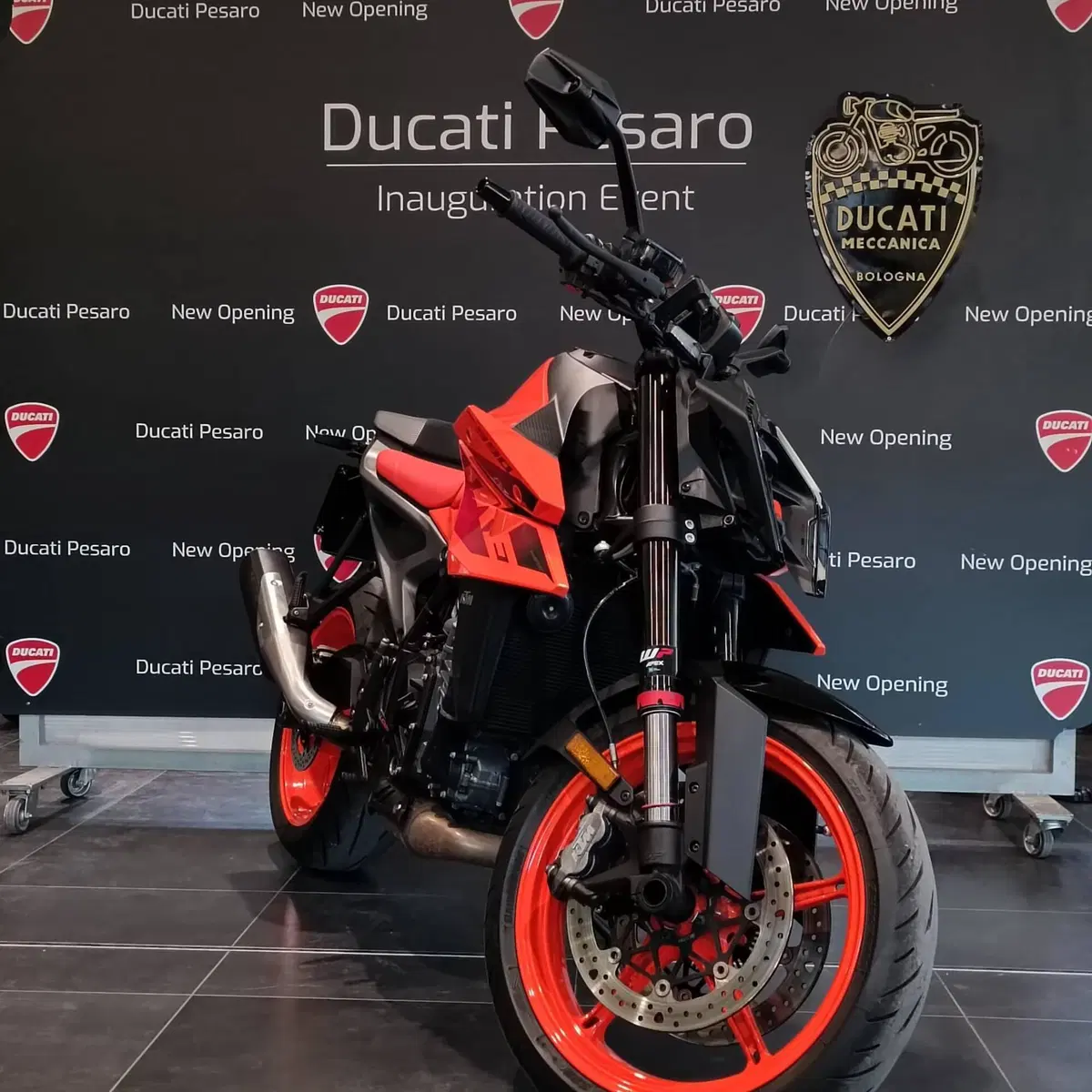 KTM 990 Duke (2024 - 26) (6)