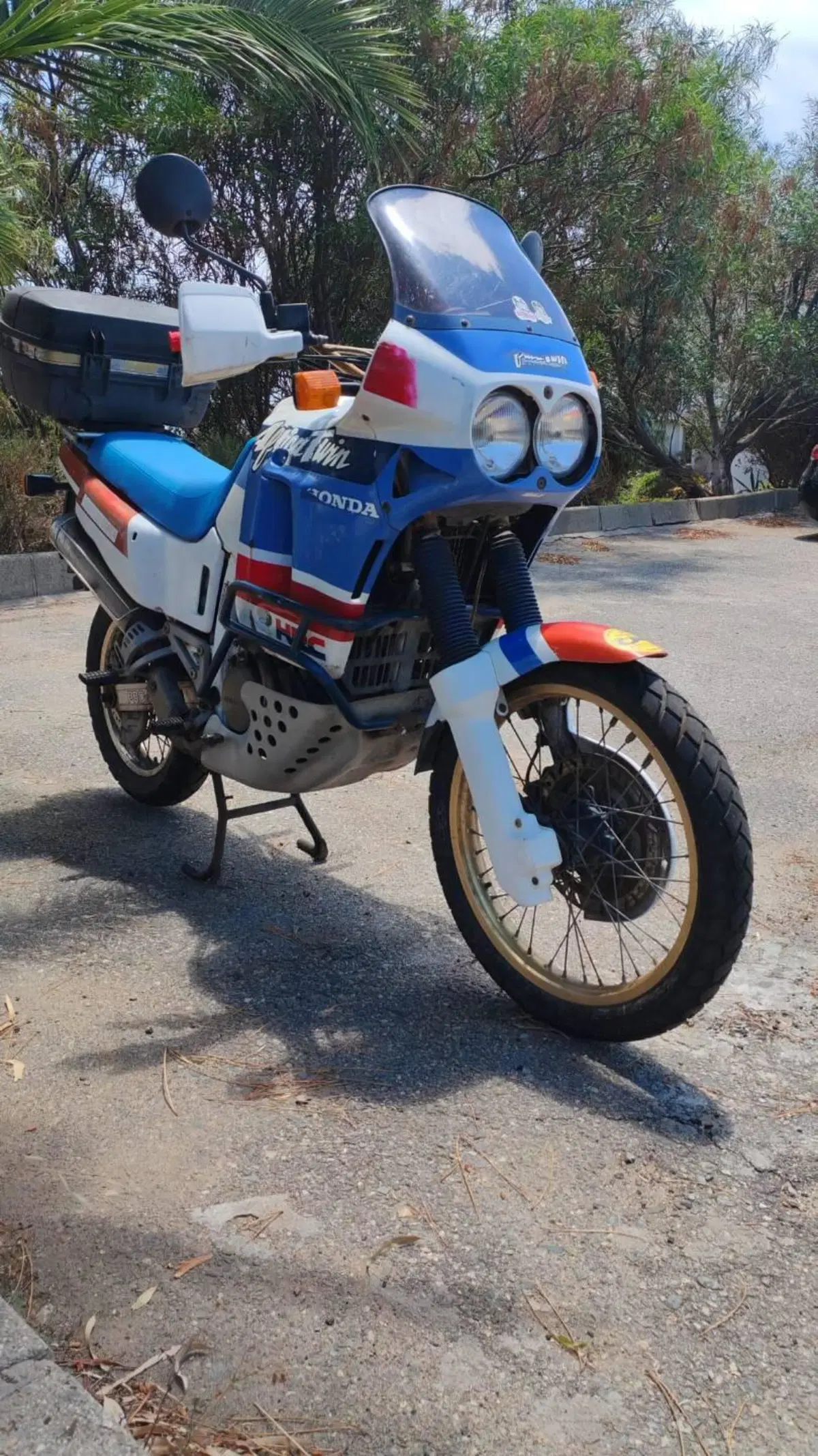 Honda XRV 650 Africa Twin (3)