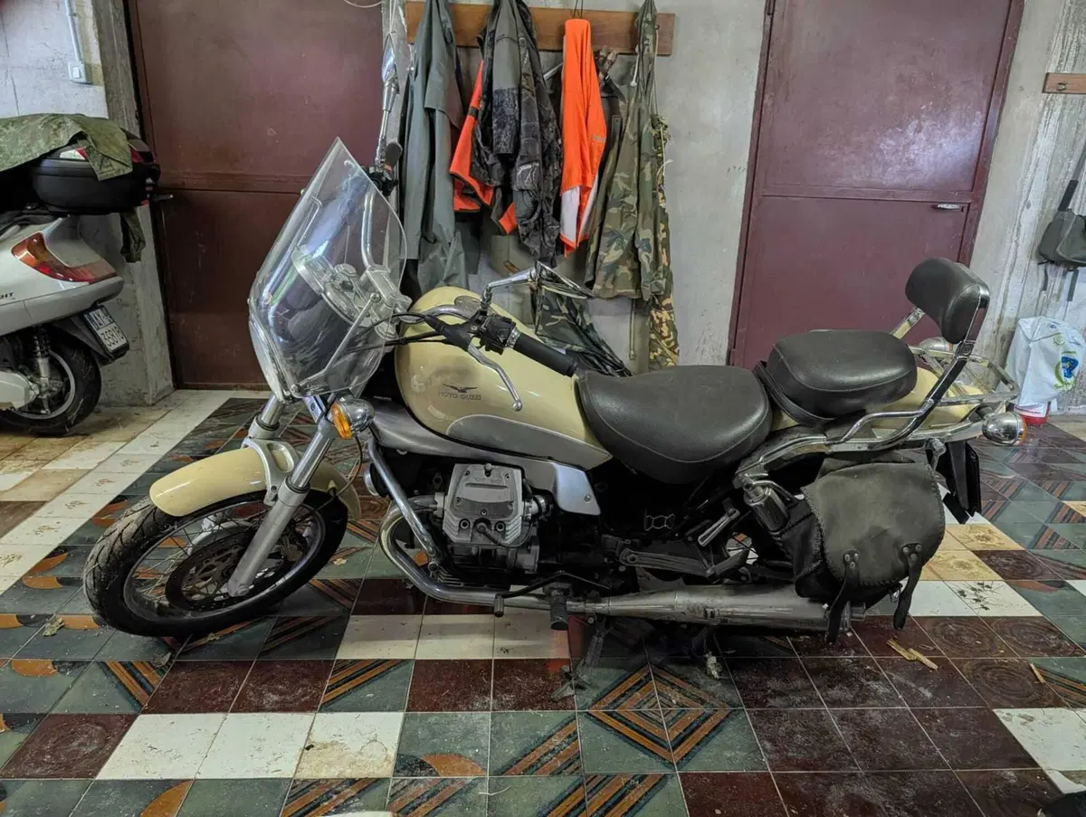 Moto Guzzi Nevada 750 Club (2002 - 06)