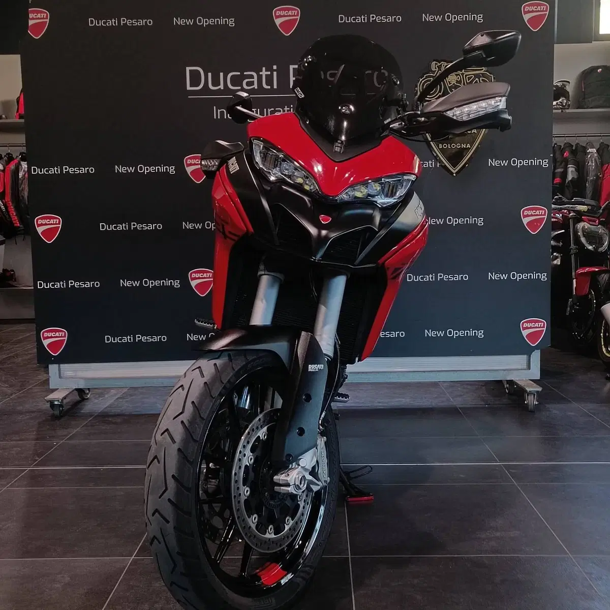 Ducati Multistrada V2 S (2022 - 24) (4)