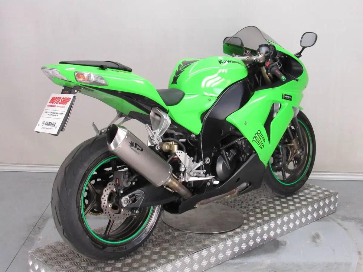 Kawasaki Ninja 1000 ZX-10R (2006 - 07) (7)
