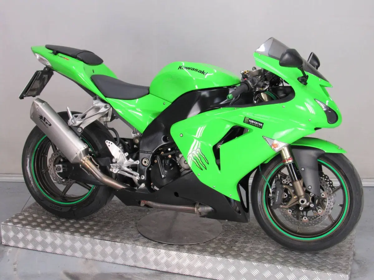 Kawasaki Ninja 1000 ZX-10R (2006 - 07)