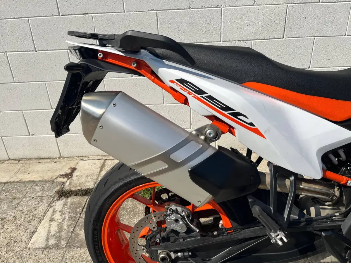 KTM 890 SMT (2023 - 25) (10)