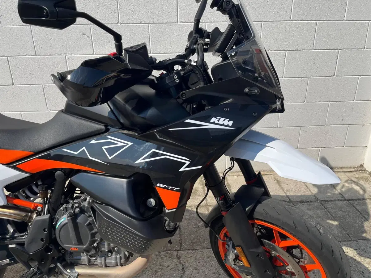 KTM 890 SMT (2023 - 25) (6)