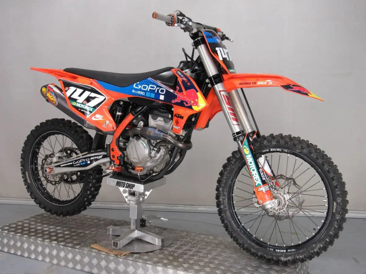 KTM 250 SX-F (2016) (9)