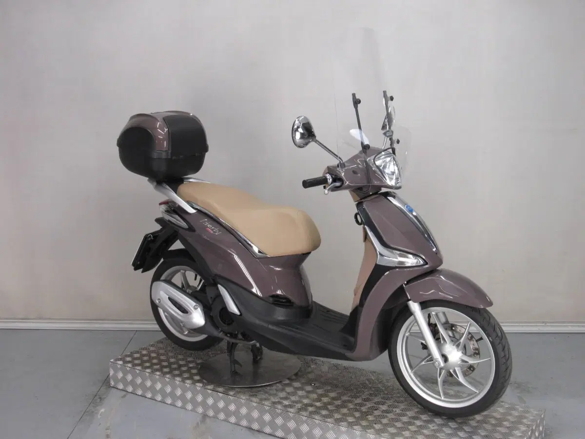 Piaggio Liberty 125 ABS (2017 - 20) (3)