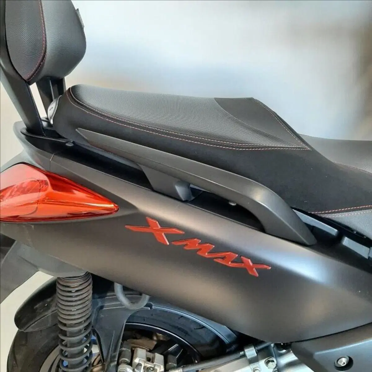 Yamaha X-Max 250 Sport (2011 - 13) (8)