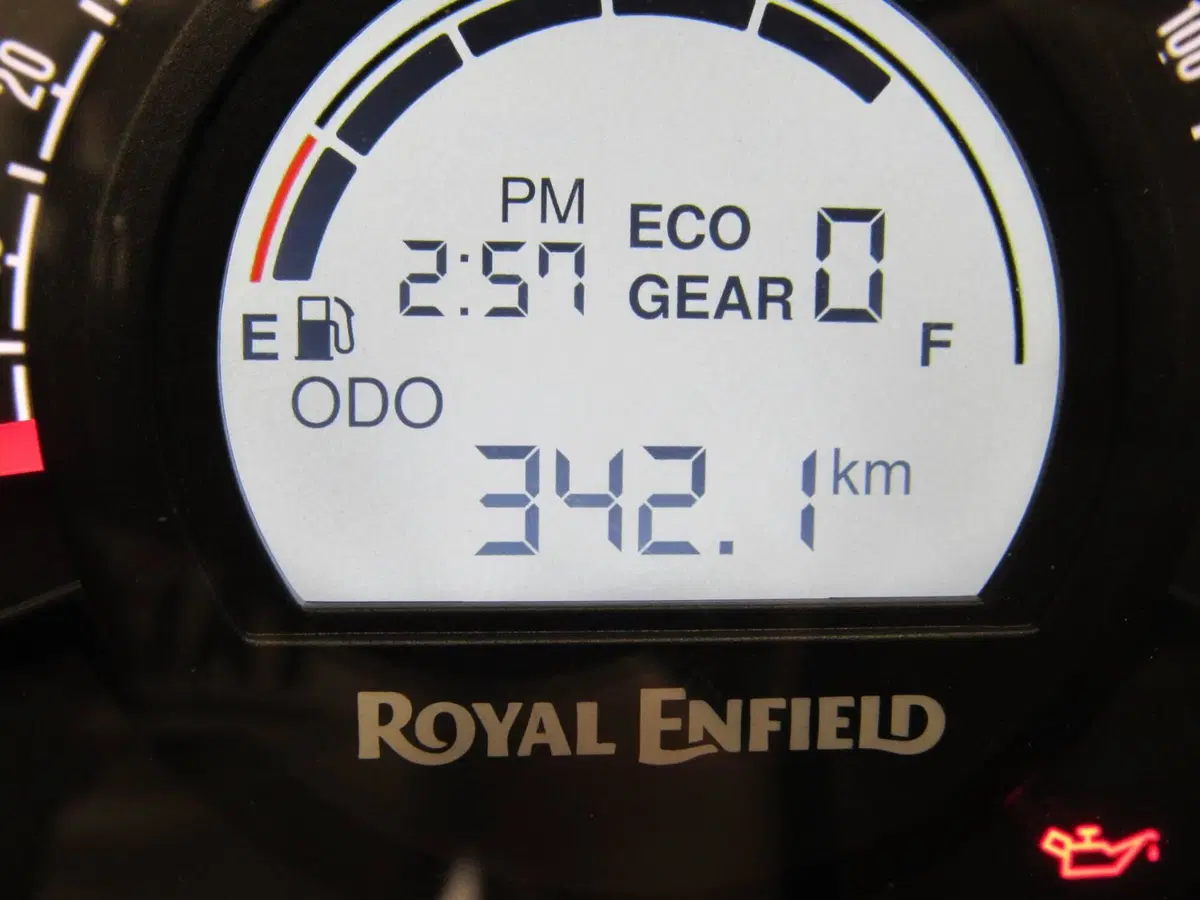 Royal Enfield Shotgun 650 (2024 - 26) (8)