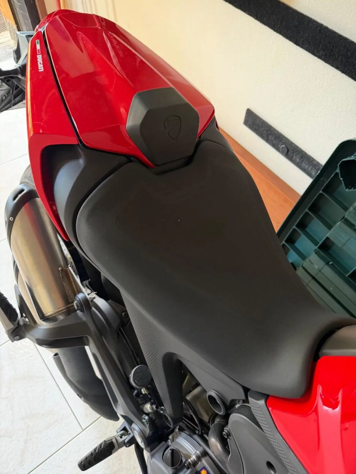Ducati Monster 937 + (2021 - 25) (3)