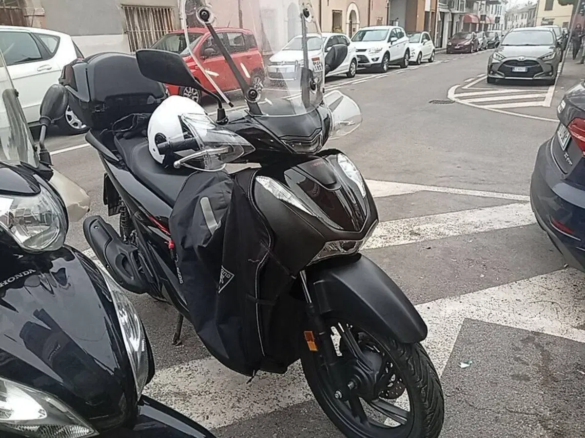 Honda SH 150i Sport (2024 - 25)