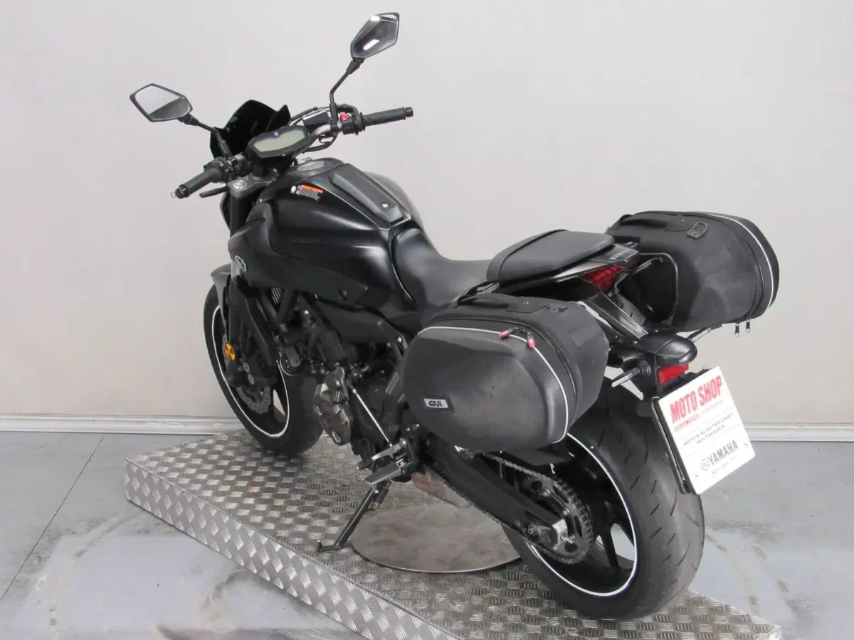 Yamaha MT-07 (2017 - 18) (6)