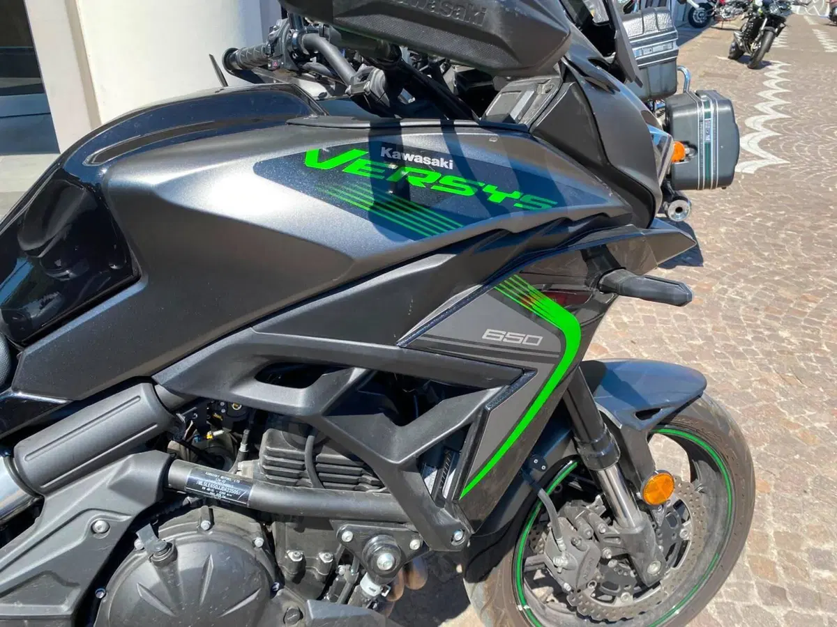 Kawasaki Versys 650 (2025 - 26) (8)