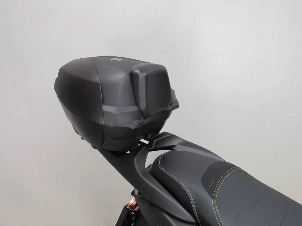 Yamaha N-Max 125 Tech Max (2025 - 26) (11)