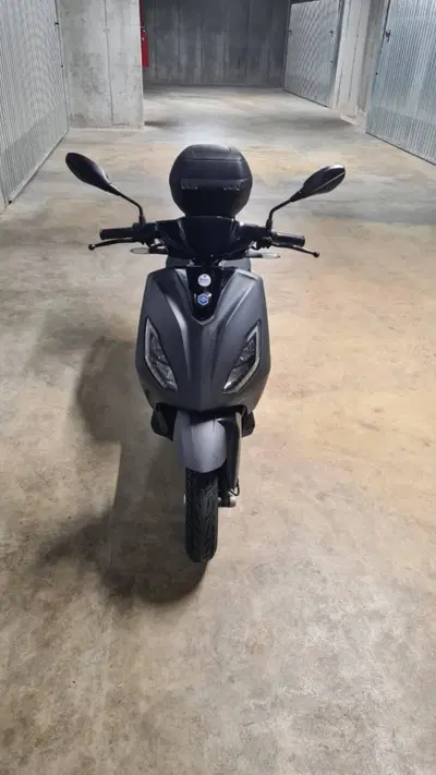 Piaggio 1 Active (2022 - 26) usata