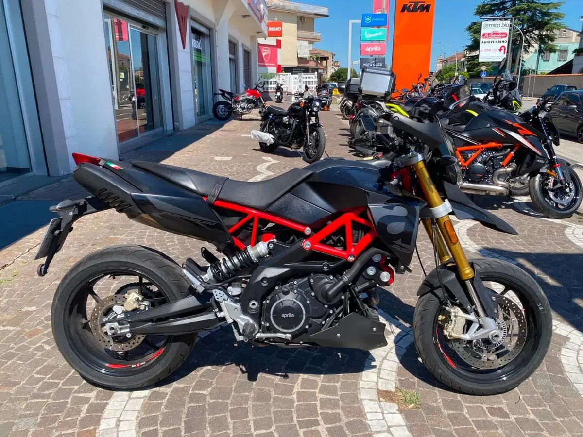 Aprilia Dorsoduro 900 (2017 - 20)