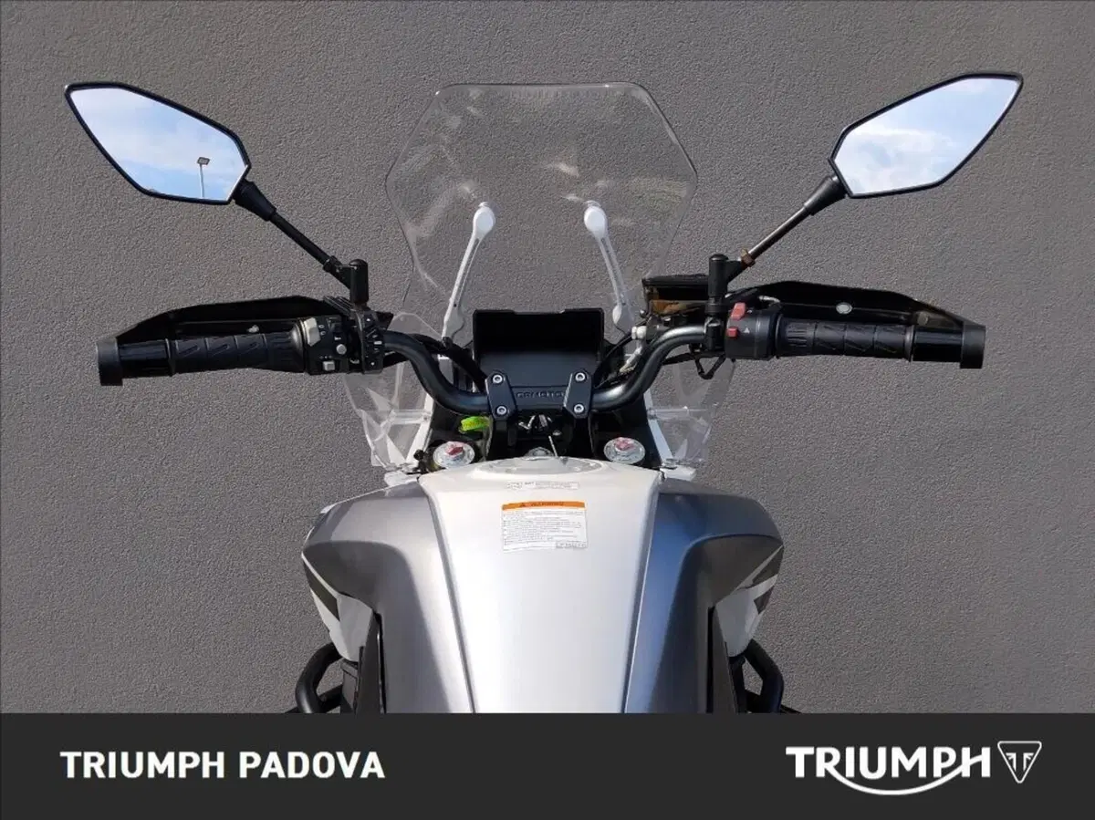 CFMOTO 650MT (2021 - 24) (11)