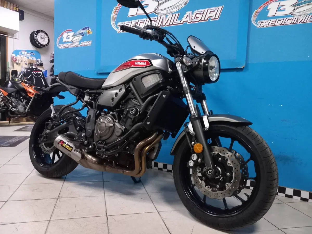 Yamaha XSR 700 ABS (2016 - 20) (2)