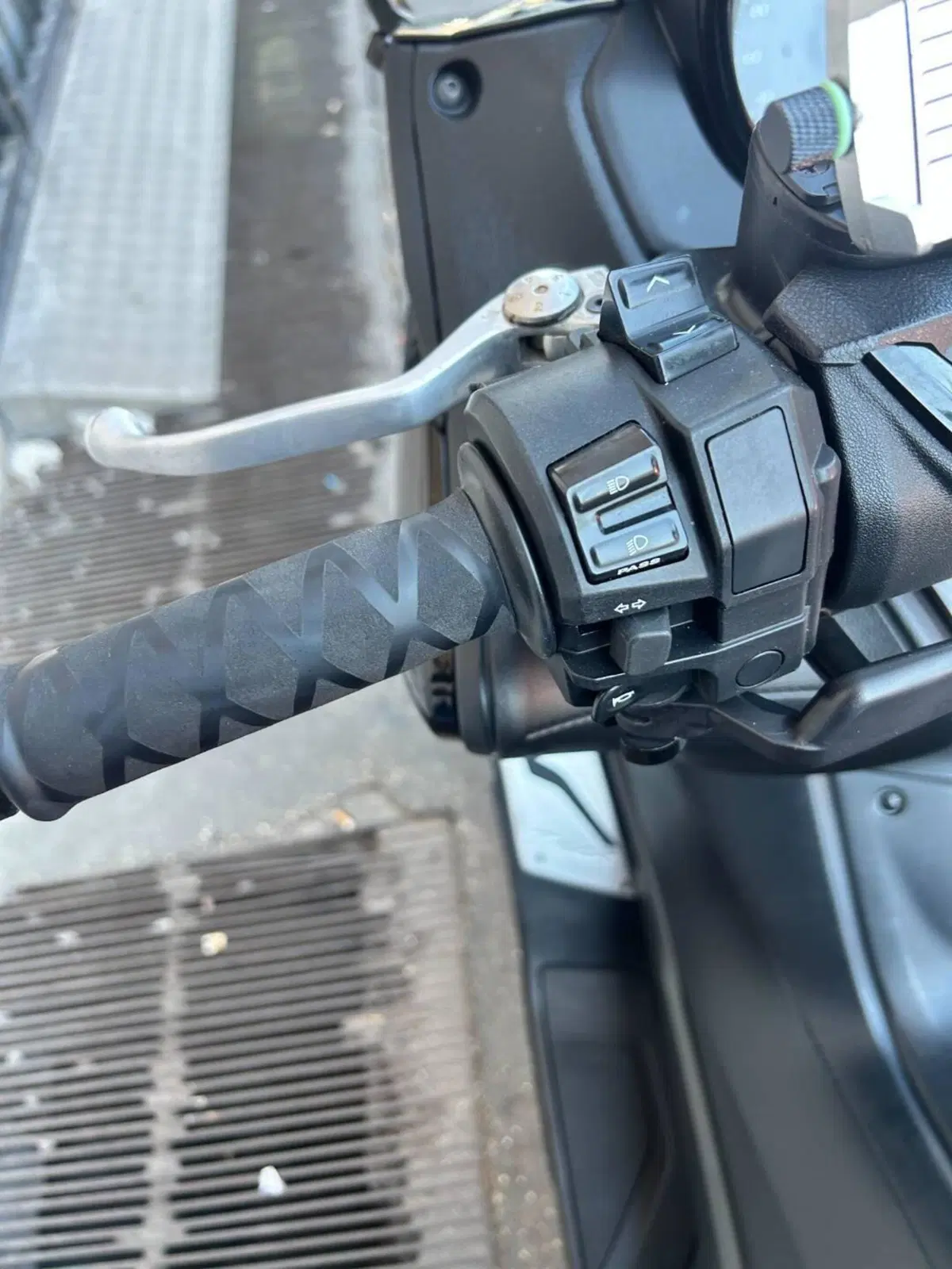 Yamaha T-Max 530 (2017 - 19) (7)