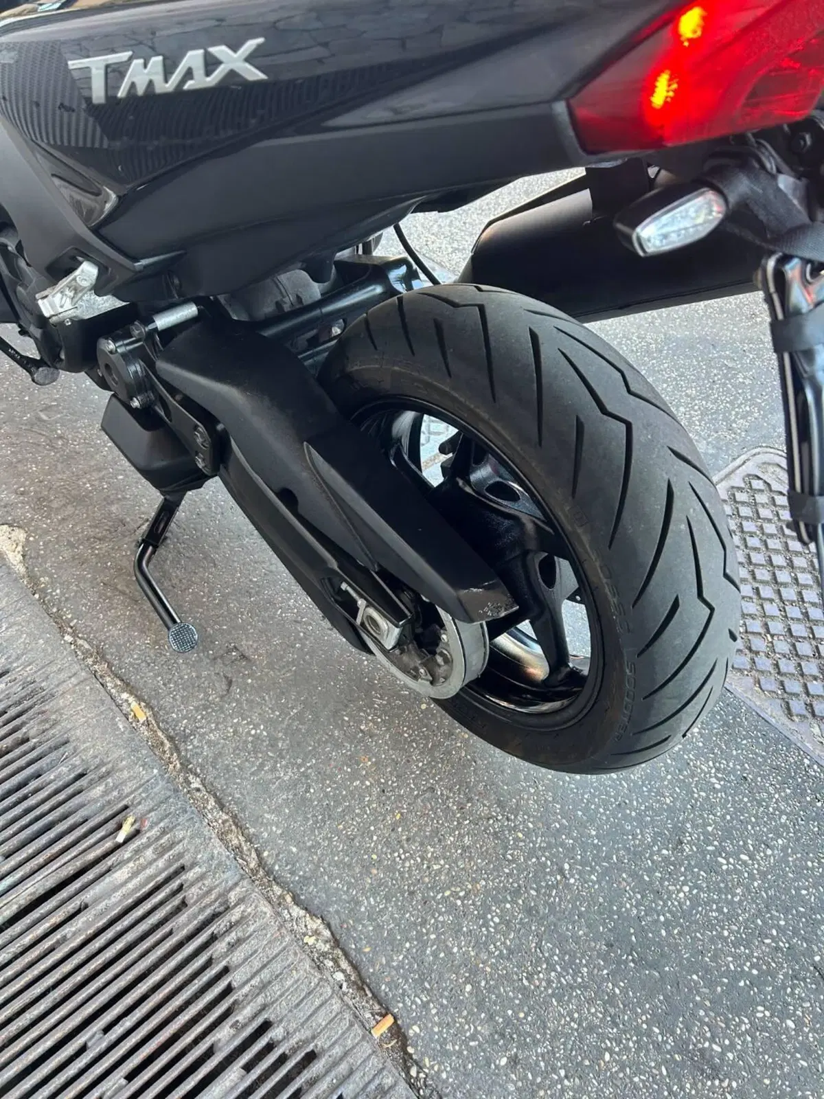 Yamaha T-Max 530 (2017 - 19) (13)
