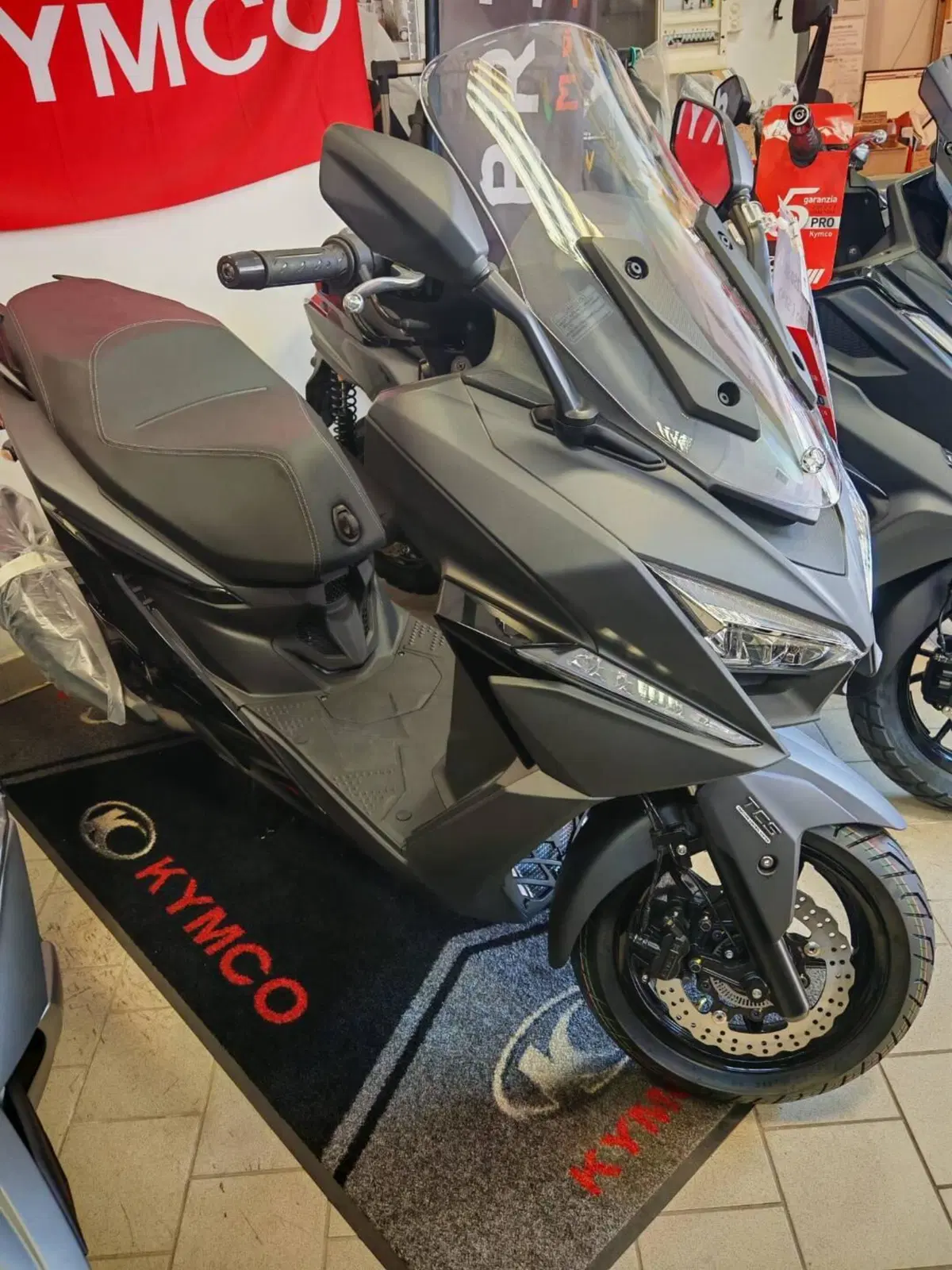 Kymco X-Town 250ST (2026) (3)