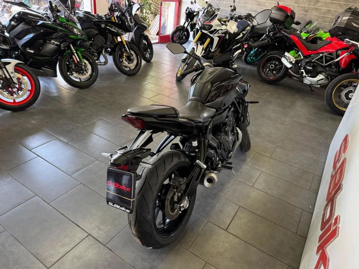 Yamaha MT-07 (2021 - 24) (5)