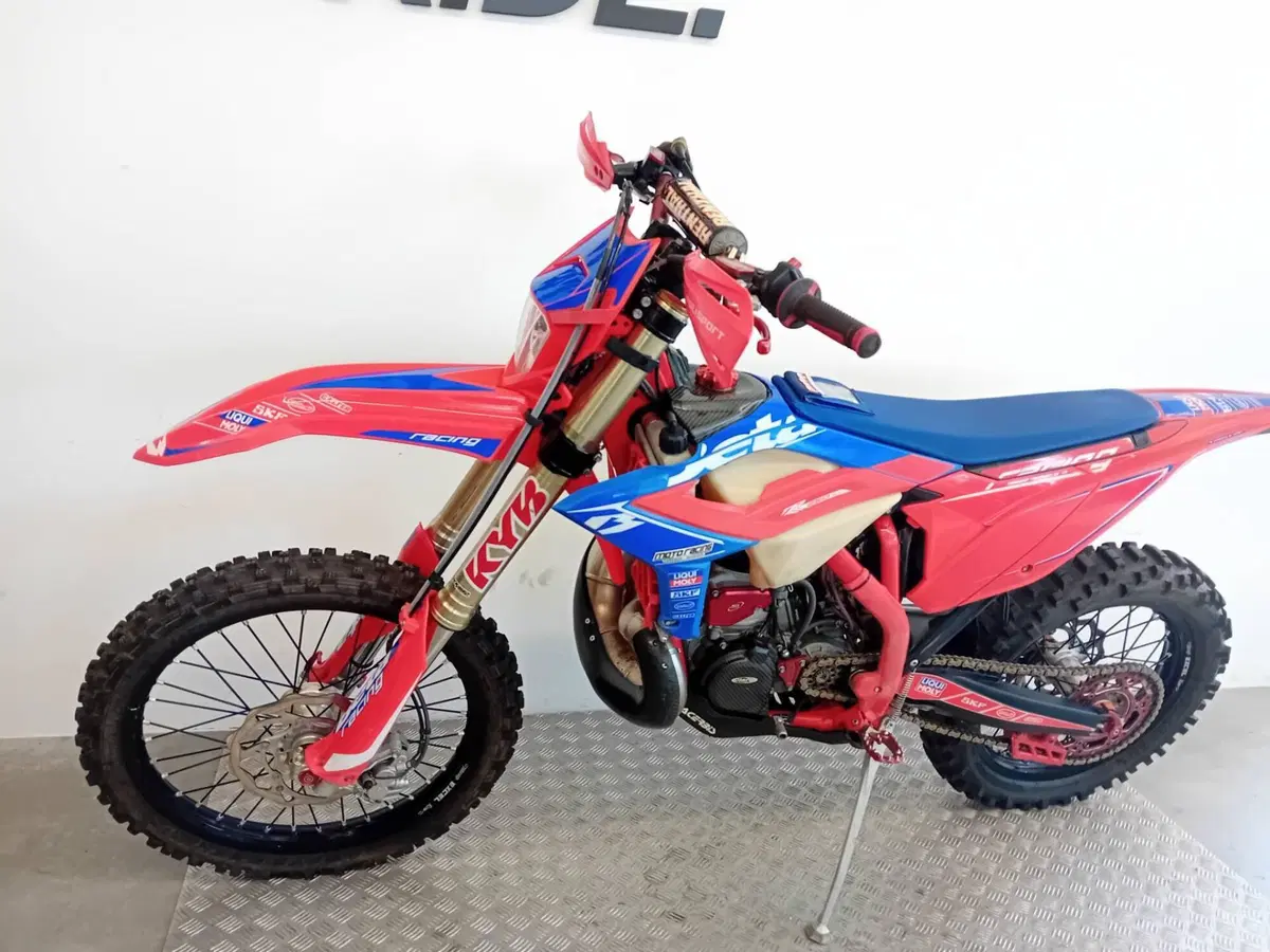 Betamotor RR 250 2T Enduro Racing (2023) (4)
