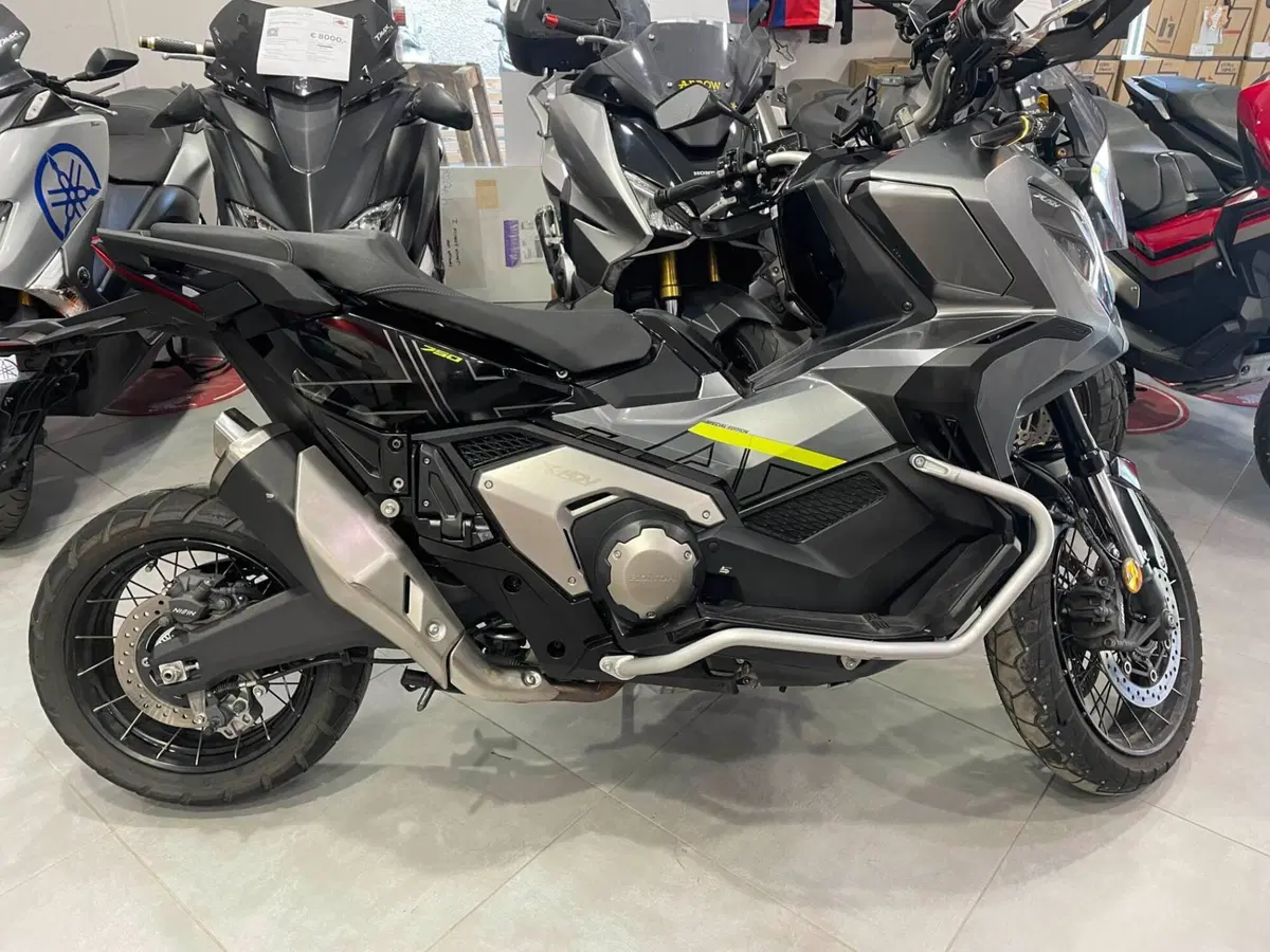 Honda X-ADV 750 DCT (2021 - 24) (2)