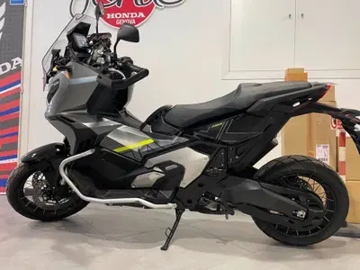 Honda X-ADV 750 DCT (2021 - 24) usata