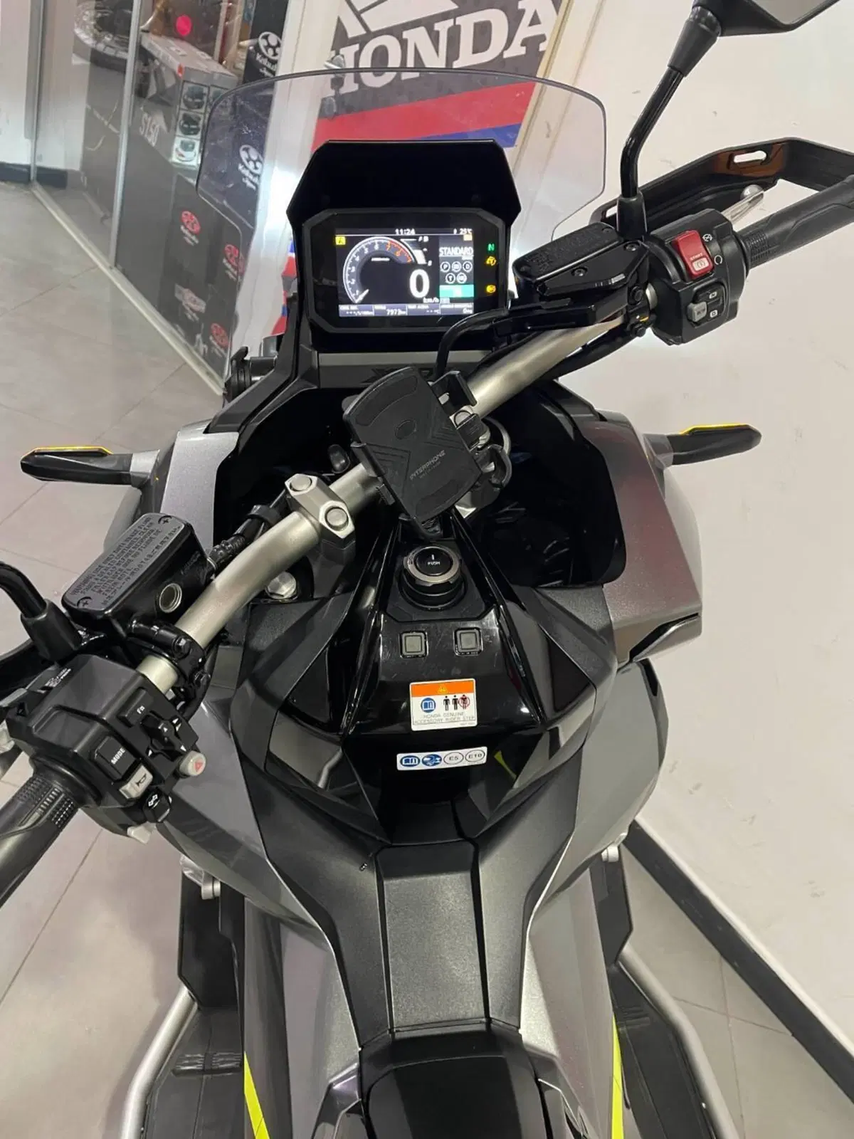 Honda X-ADV 750 DCT (2021 - 24) (6)