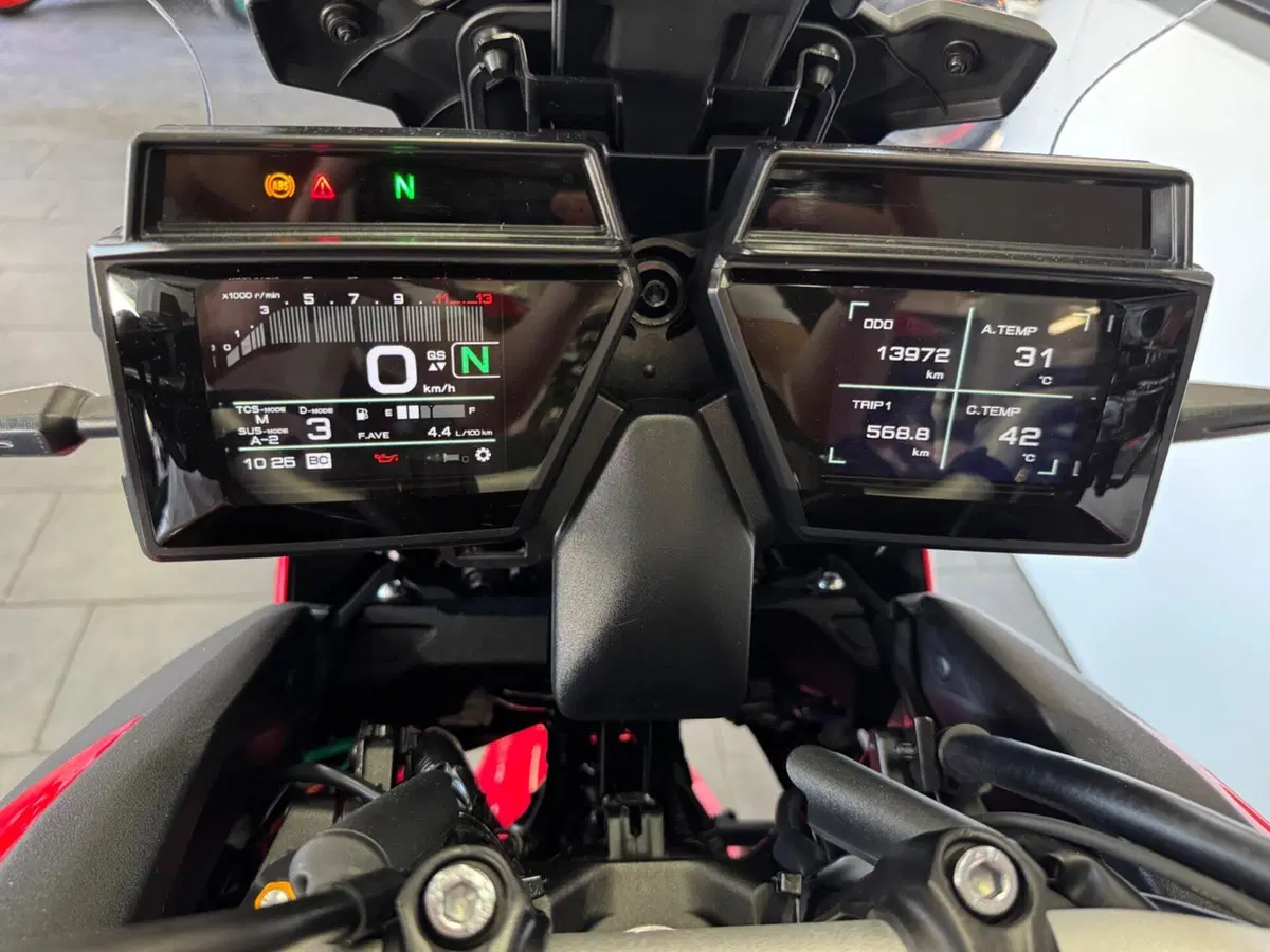 Yamaha Tracer 9 GT (2021 - 24) (7)