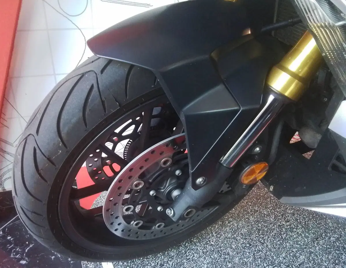 Honda Forza 750 DCT (2021 - 24) (12)