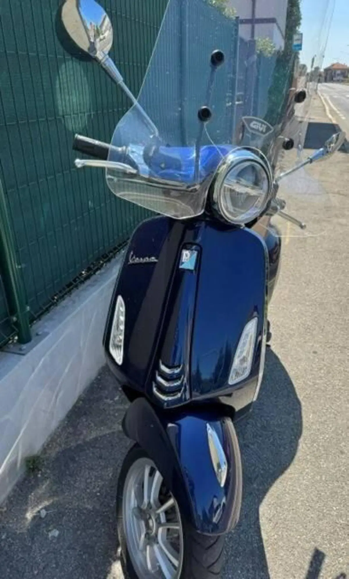 Vespa Primavera 150 (2021 - 23) (2)