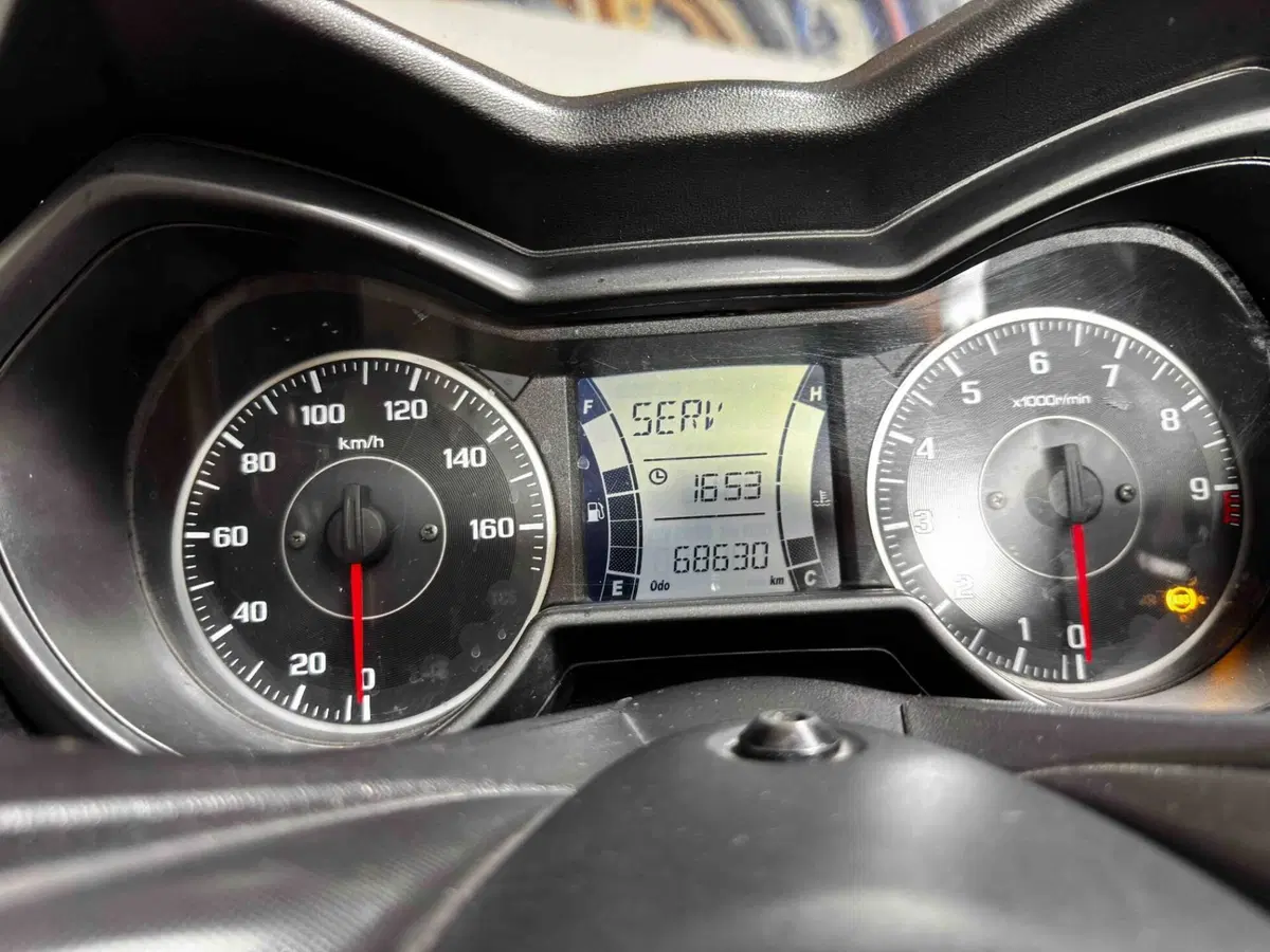 Yamaha X-Max 300 ABS (2017 - 20) (5)