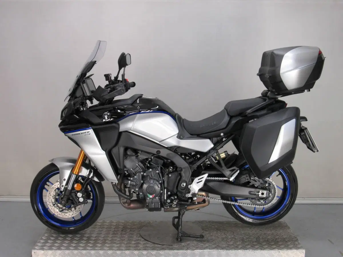 Yamaha Tracer 9 GT+ (2023 - 24) (5)