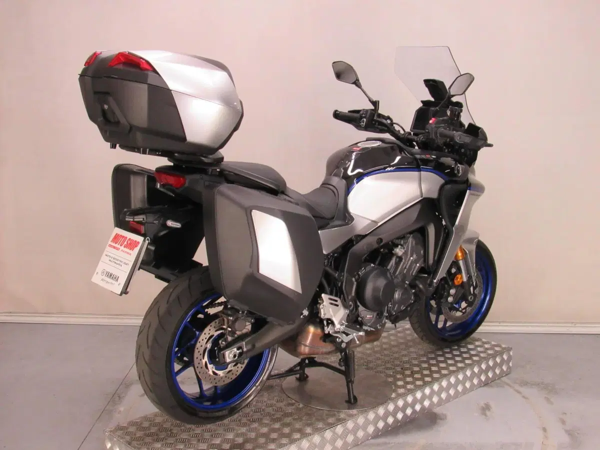 Yamaha Tracer 9 GT+ (2023 - 24) (7)