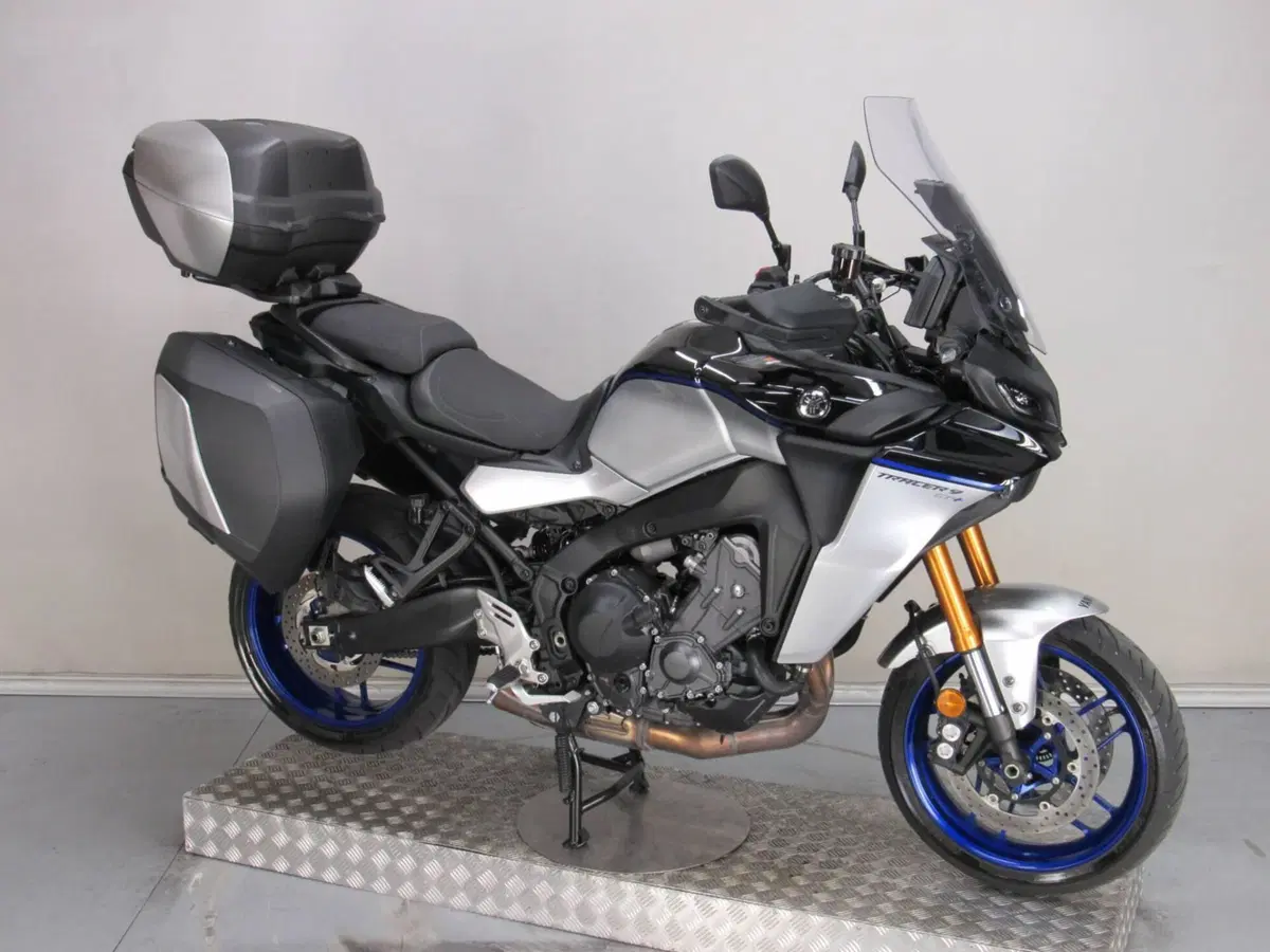 Yamaha Tracer 9 GT+ (2023 - 24) (9)