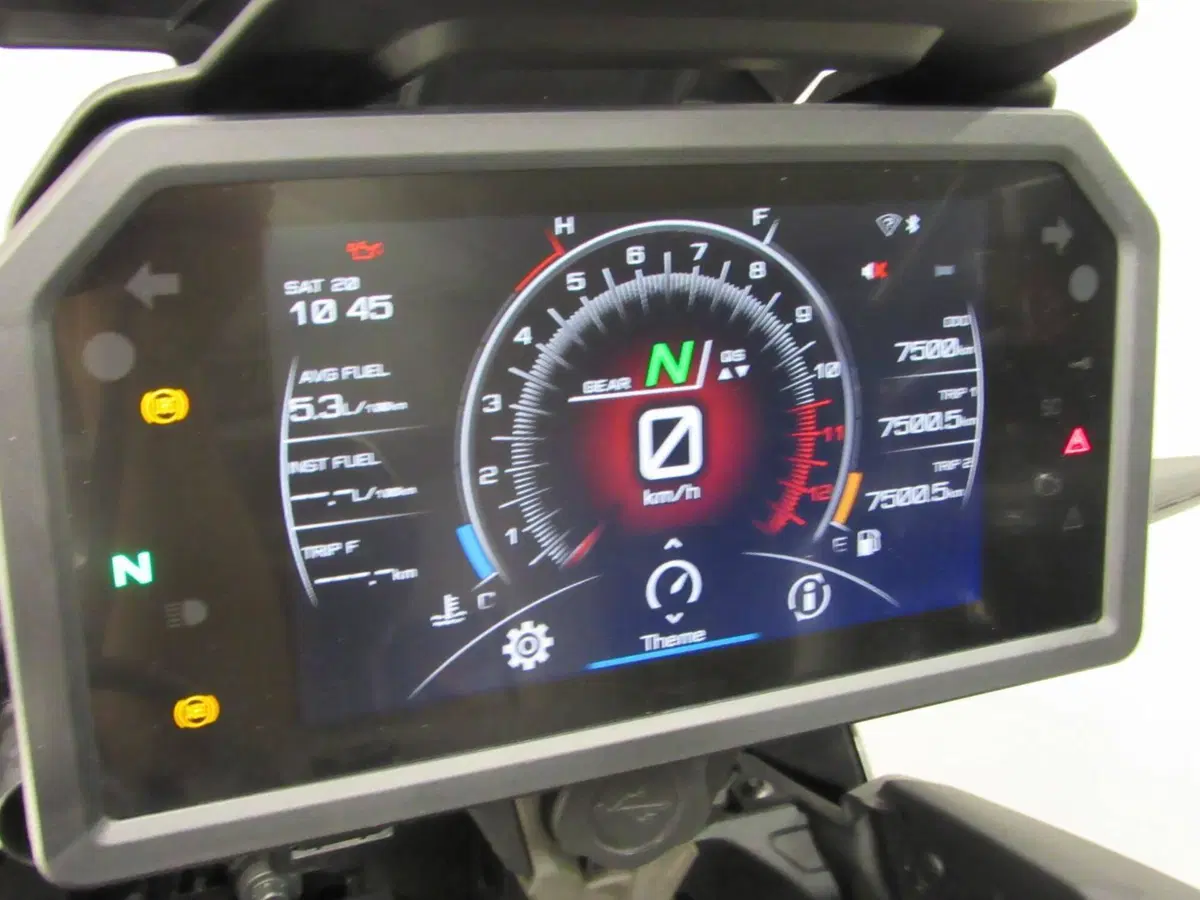 Yamaha Tracer 9 GT+ (2023 - 24) (18)