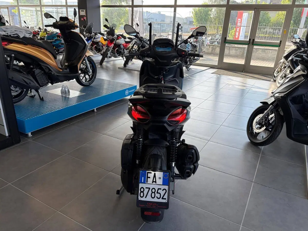 Piaggio Beverly 400 S ABS-ASR (2021 - 24) (6)