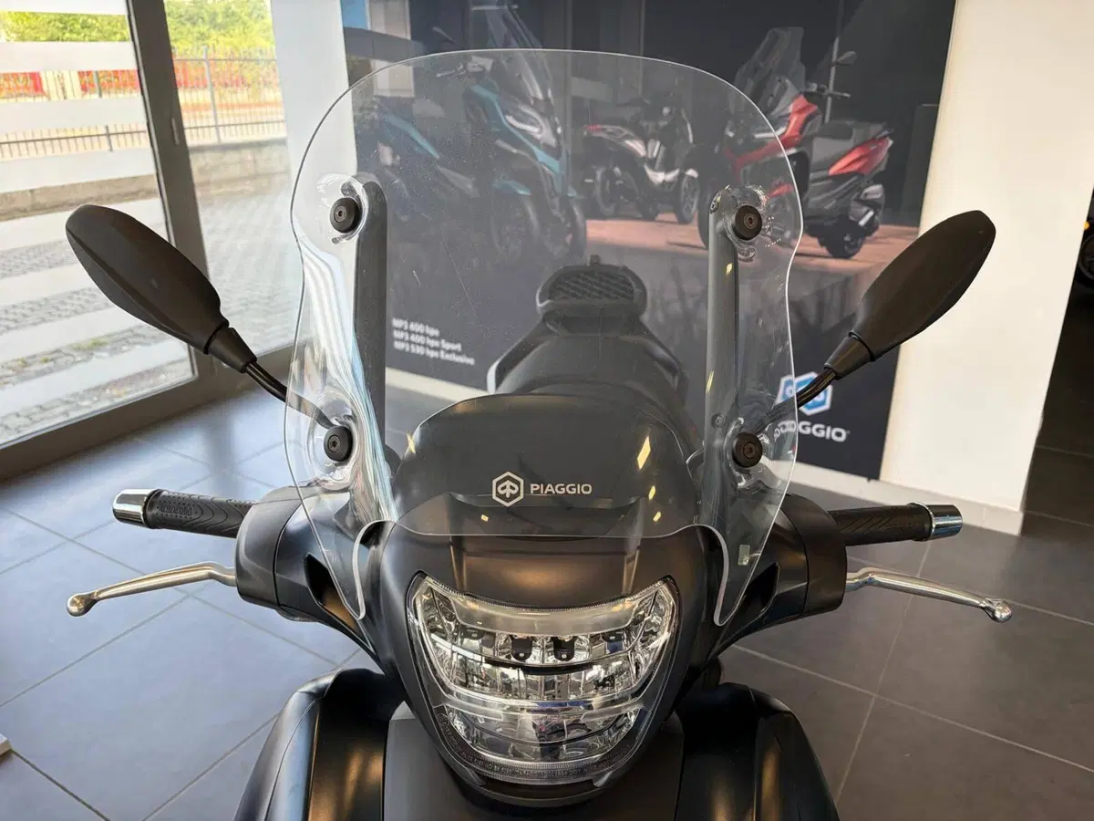 Piaggio Beverly 400 S ABS-ASR (2021 - 24) (12)