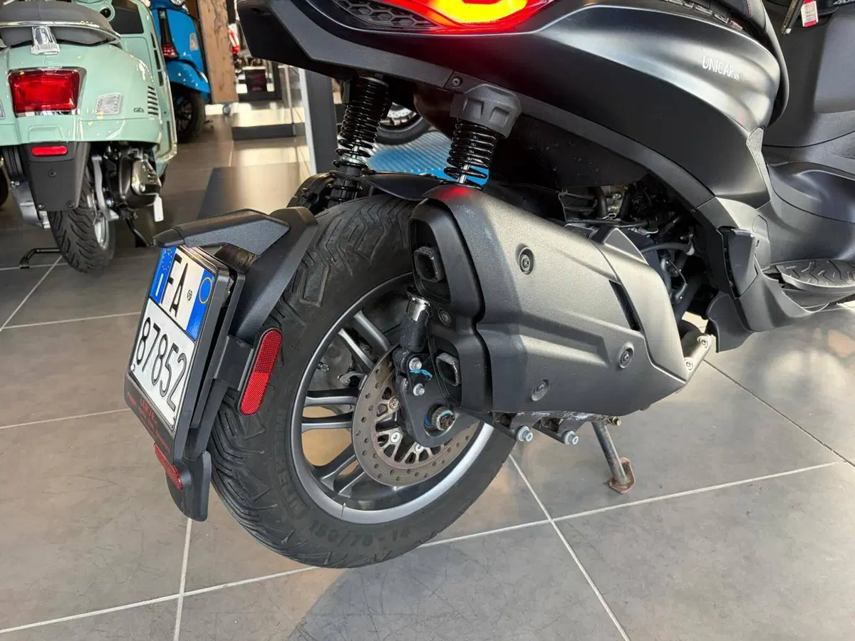 Piaggio Beverly 400 S ABS-ASR (2021 - 24) (15)